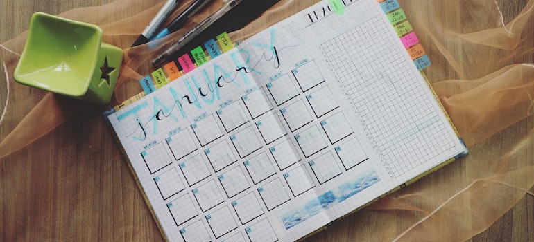 how to prepare for a move to Mission Viejo? Get a calendar