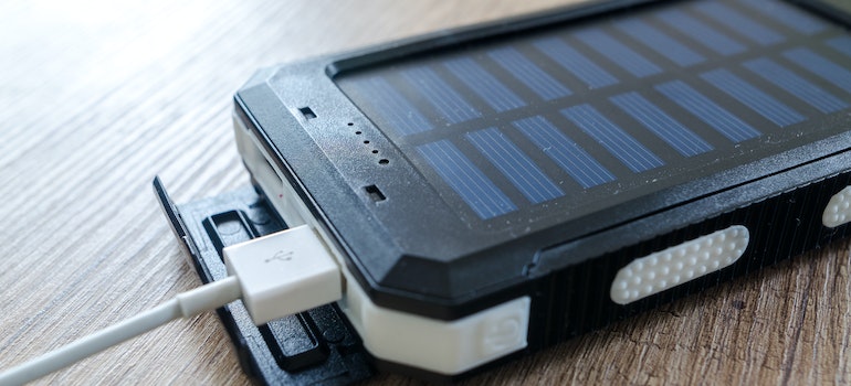 Solar power bank